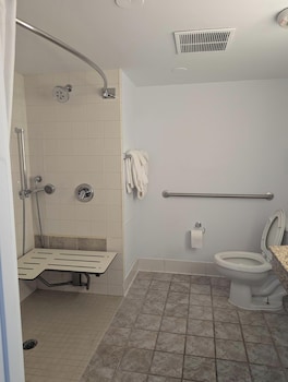 Standard Room, 1 Queen Bed