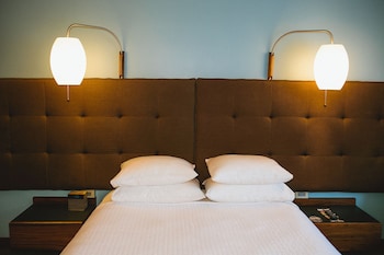 Design Room, 1 Queen Bed