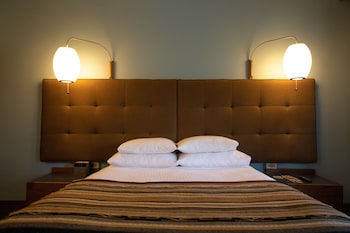 Design Room, 1 Queen Bed