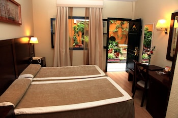 Double Room (with sofa bed)