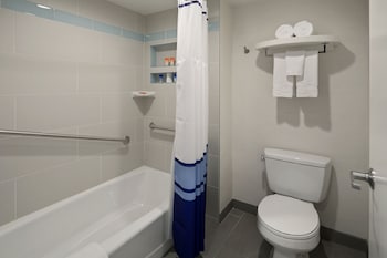 Standard Room, 2 Queen Beds