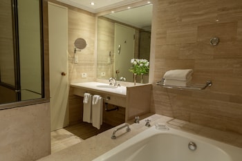 Junior Suite, 1 King Bed