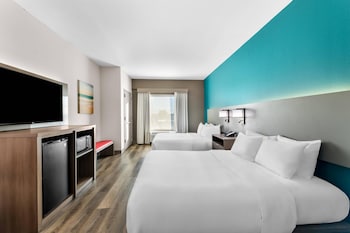 Suite, Multiple Beds, Accessible, Non Smoking