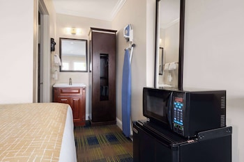 Room, 2 Double Beds, Non Smoking