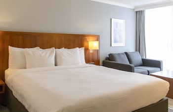 Premium Room, 1 King Bed with Sofa bed (Super King)