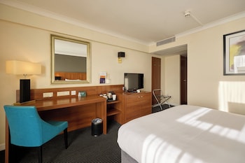 Standard Room, 1 King Bed (Walk-In Shower)
