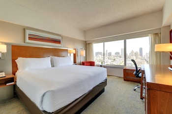 Standard Room, 1 King Bed (No Resort Fee)