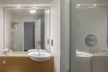 Standard Room, 1 Double Bed