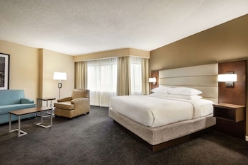 Room, 1 King Bed, Non Smoking, City View (Oversized)
