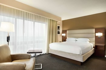 Room, 1 King Bed, Corner