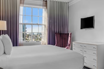 Studio Suite, 1 King Bed