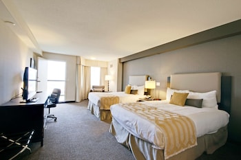 Superior Room, 2 Queen Beds, Valley View (Coast Two Queens with Valley View)