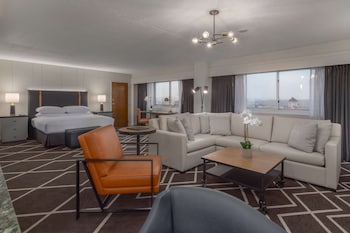 Junior Suite, 1 King Bed