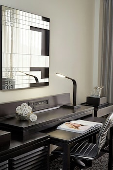 Room, 1 King Bed