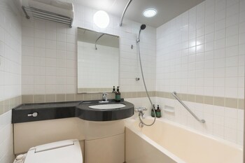 Standard Room, 1 Queen Bed, City View