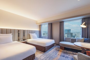 Standard Room, 2 Twin Beds, Club Lounge Access (High Floor)