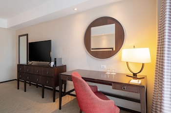 Room, 2 Double Beds, Partial Ocean View (Balcony)