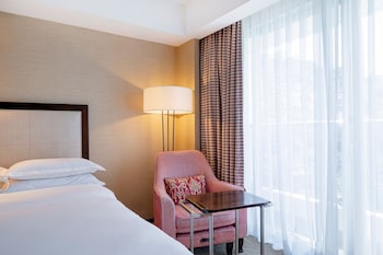 Room, 2 Double Beds, Partial Ocean View (Balcony)