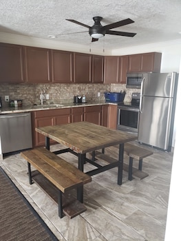 Suite, 1 King Bed with Sofa bed, Non Smoking, Kitchen (with Sofabed)