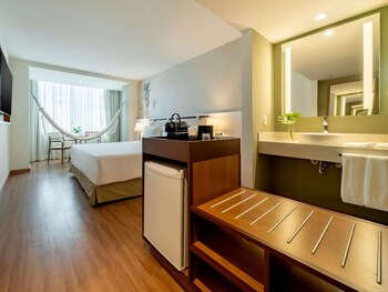 Premium Room, 1 King Bed, Sea View (Executive)