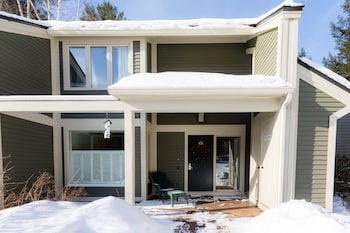 Three Bedroom Resort Home 327B