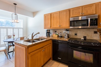 Three Bedroom Resort Home 327B