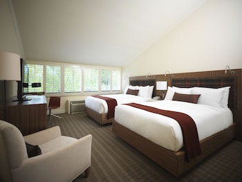 Executive Room 2 Queens