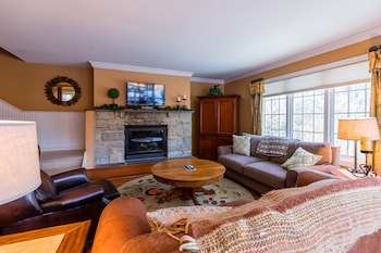 Three Bedroom Resort Home 583B