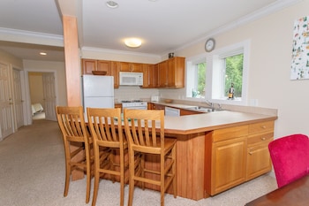 Three Bedroom Resort Home 646A