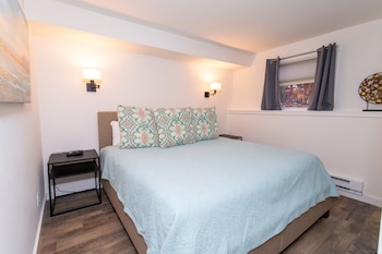 One Bedroom Resort Home 463