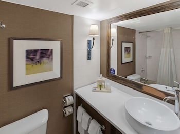 Guestroom 2 Double Beds
