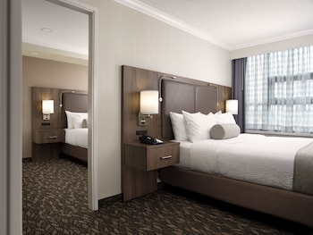 Suite, Multiple Beds, Non Smoking, Kitchen (Third bed is a Sofabed, Full Kitchen)