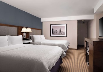 Room, 2 Queen Beds, Accessible, Non Smoking