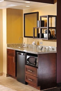 Suite, 2 Double Beds, Accessible, Bathtub (Mobility & Hearing)