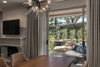 Suite, 1 Bedroom, Pool View