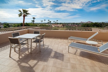Suite, 1 Bedroom, Pool View