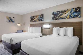 Standard Room, 2 Double Beds, Non Smoking, Refrigerator