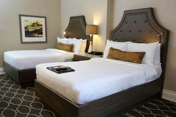 Deluxe Room, 2 Double Beds, City View