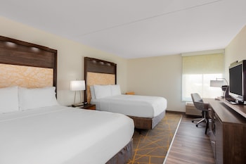 Premium Room, 2 Queen Beds (High Floor)