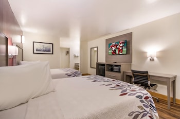 Deluxe Room, 2 Queen Beds, Accessible, Non Smoking