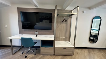 King Bed