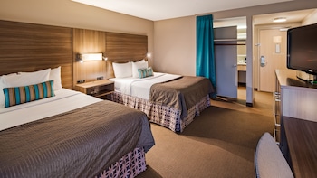Traditional Room, 2 Queen Beds, City View