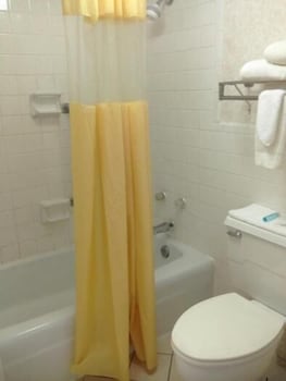 Standard Room, 2 Double Beds