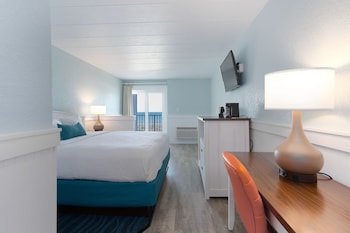 Premium Room, 1 King Bed, Balcony, Ocean View