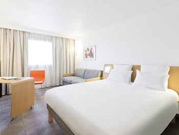 Standard Room, 1 Double Bed with Sofa bed