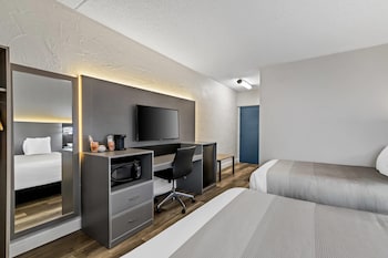 Standard Room, 2 Queen Beds, Non Smoking