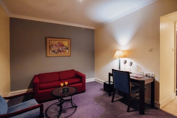 Business Suite Historical Twin