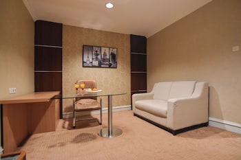 Business Suite King