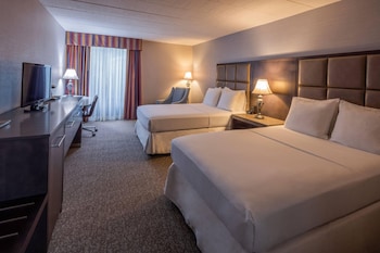Room, 1 King Bed, Non Smoking, Poolside