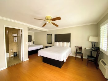 Standard Room, 2 Queen Beds
